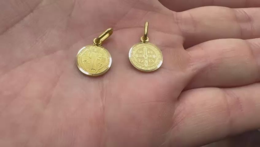 18K Solid Yellow Gold Saint Benedict Round Medal 11mm