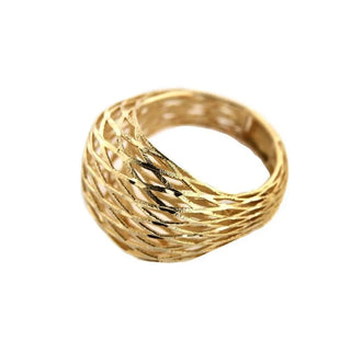 18K Yellow Gold Weave basket Ring size 7 , Amalia Jewelry