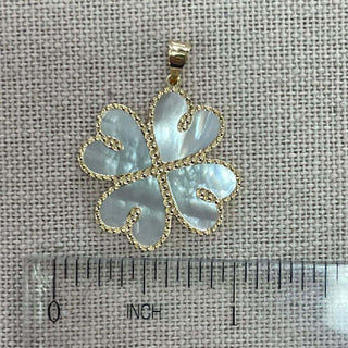 18KT SOLID GOLD NOTHER OF PEARL CLOVER CHARM , Amalia Jewelry